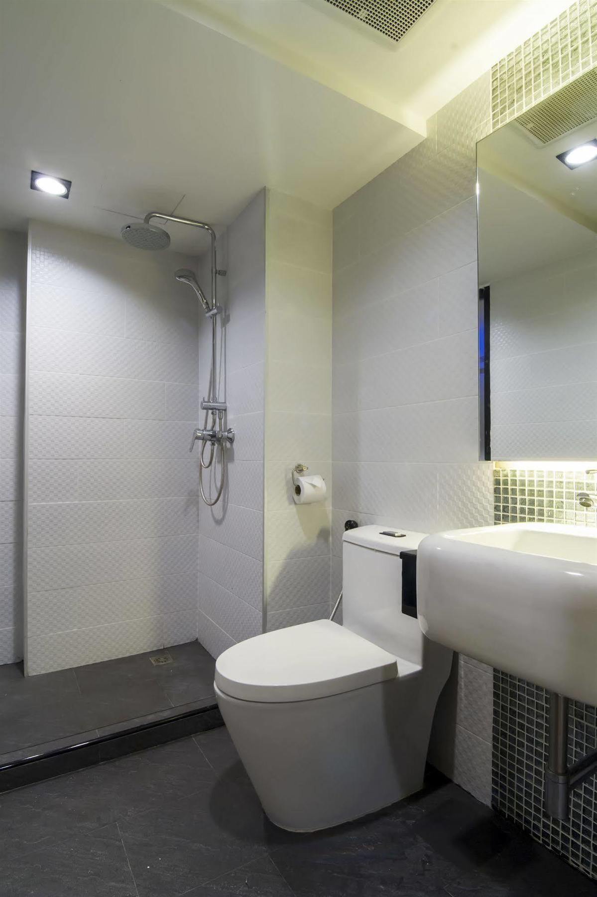 Eleven Avenue Suites בנגקוק מראה חיצוני תמונה